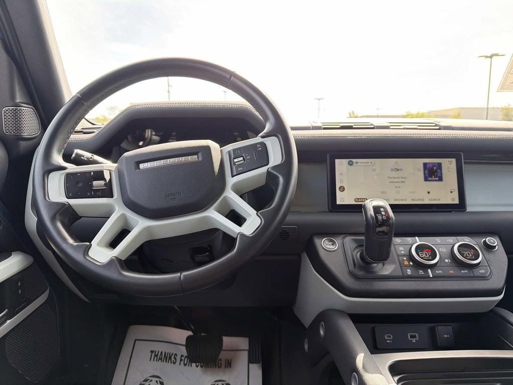 Used 2023 Land Rover Defender 90 S AWD/4WD image 7