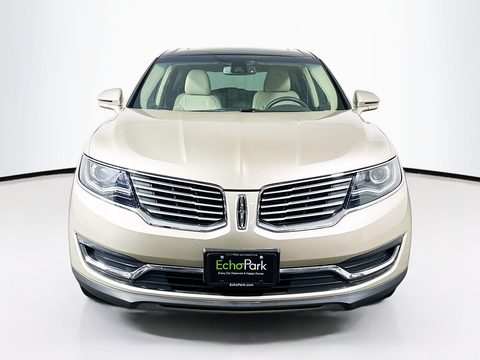 Used 2017 Lincoln MKX Reserve w/ Lincoln MKX Climate Package AWD/4WD image 2