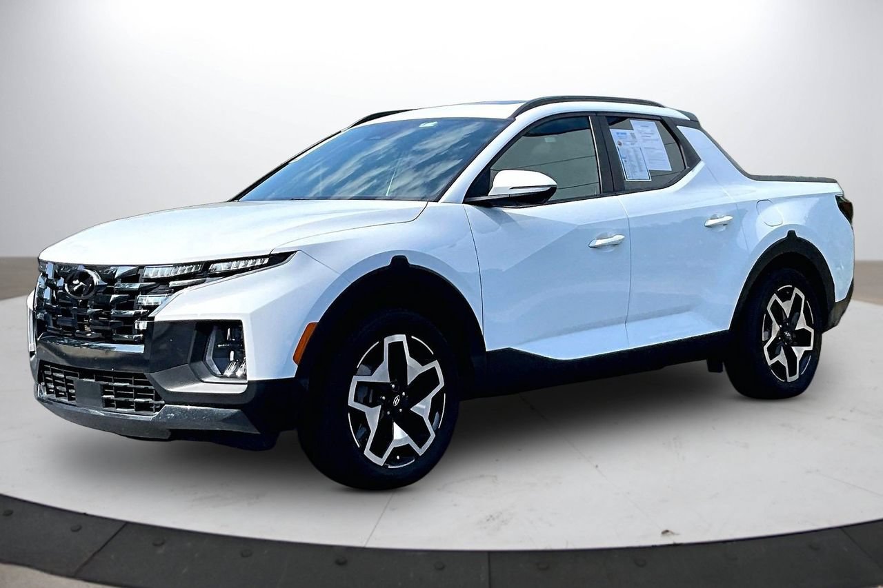 Used 2022 Hyundai Santa Cruz Limited w/ Cargo Package AWD/4WD image 4