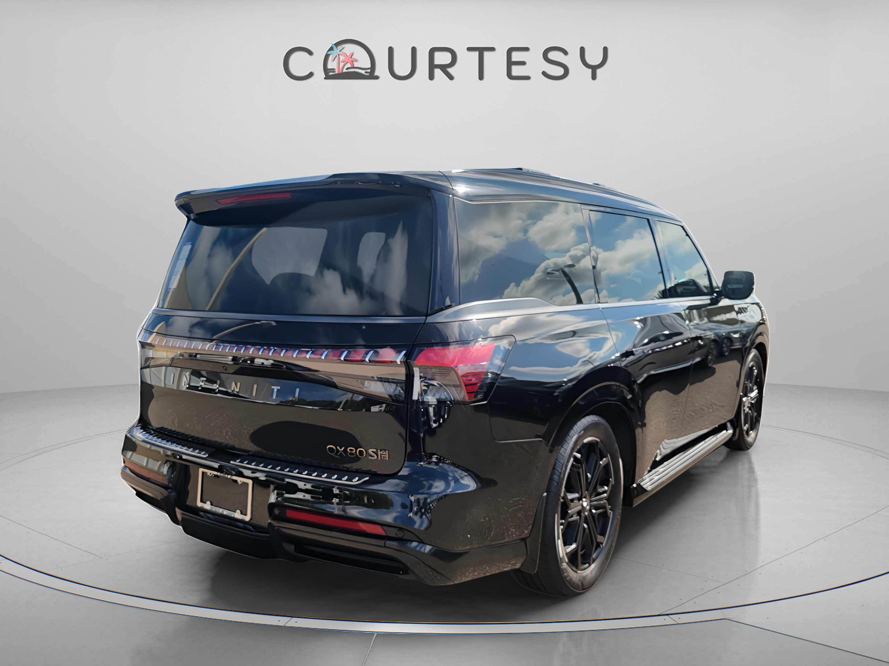 Certified 2026 INFINITI QX80 4WD w/ Sport Exterior Package image 3