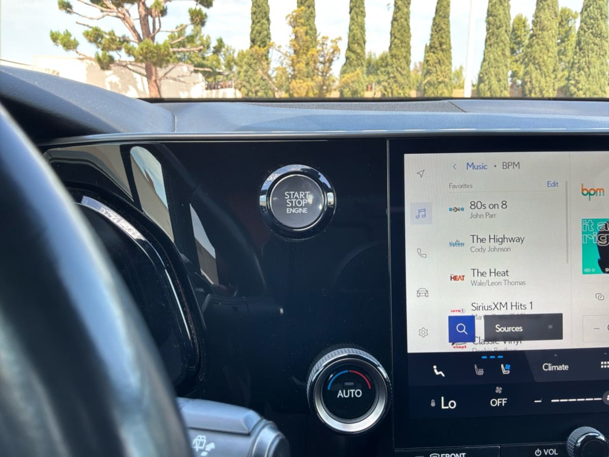 Used 2023 Lexus NX 250 FWD image 18