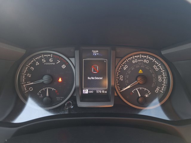 Used 2023 Toyota Tacoma TRD Off-Road image 11