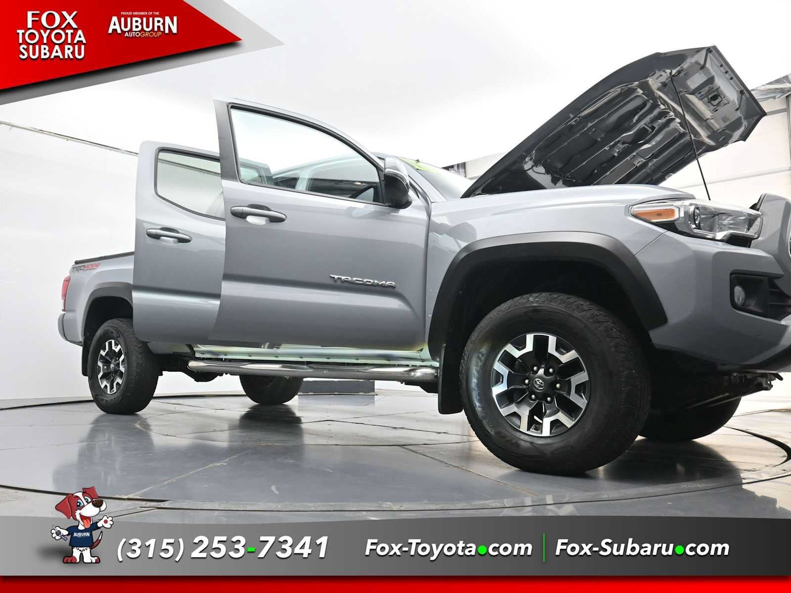 Used 2019 Toyota Tacoma TRD Off-Road w/ Technology Package AWD/4WD image 38