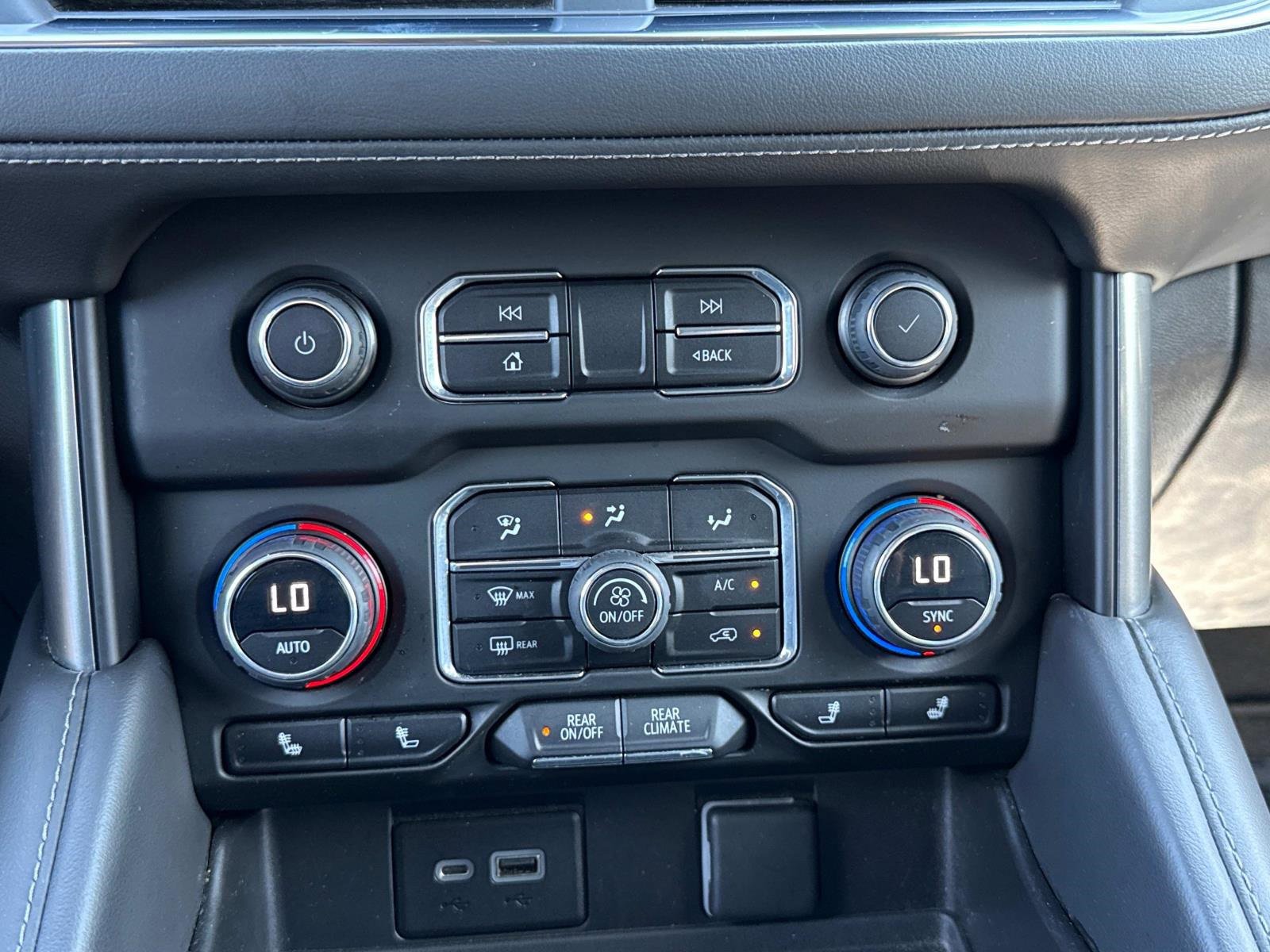 Used 2023 Chevrolet Tahoe LT image 5