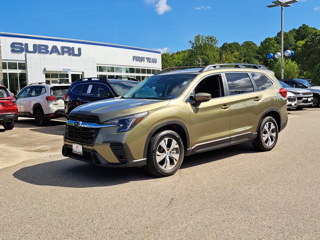Certified 2025 Subaru Ascent Premium AWD/4WD image 2