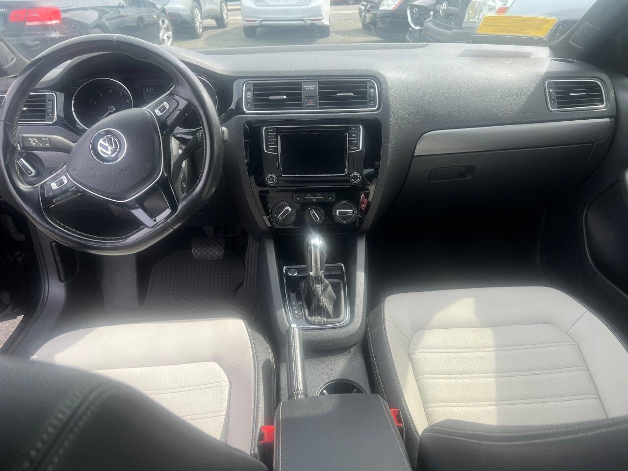 Used 2016 Volkswagen Jetta Sport image 13