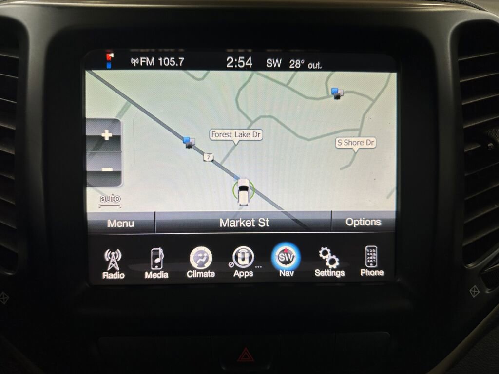 Used 2014 Jeep Cherokee Latitude image 10