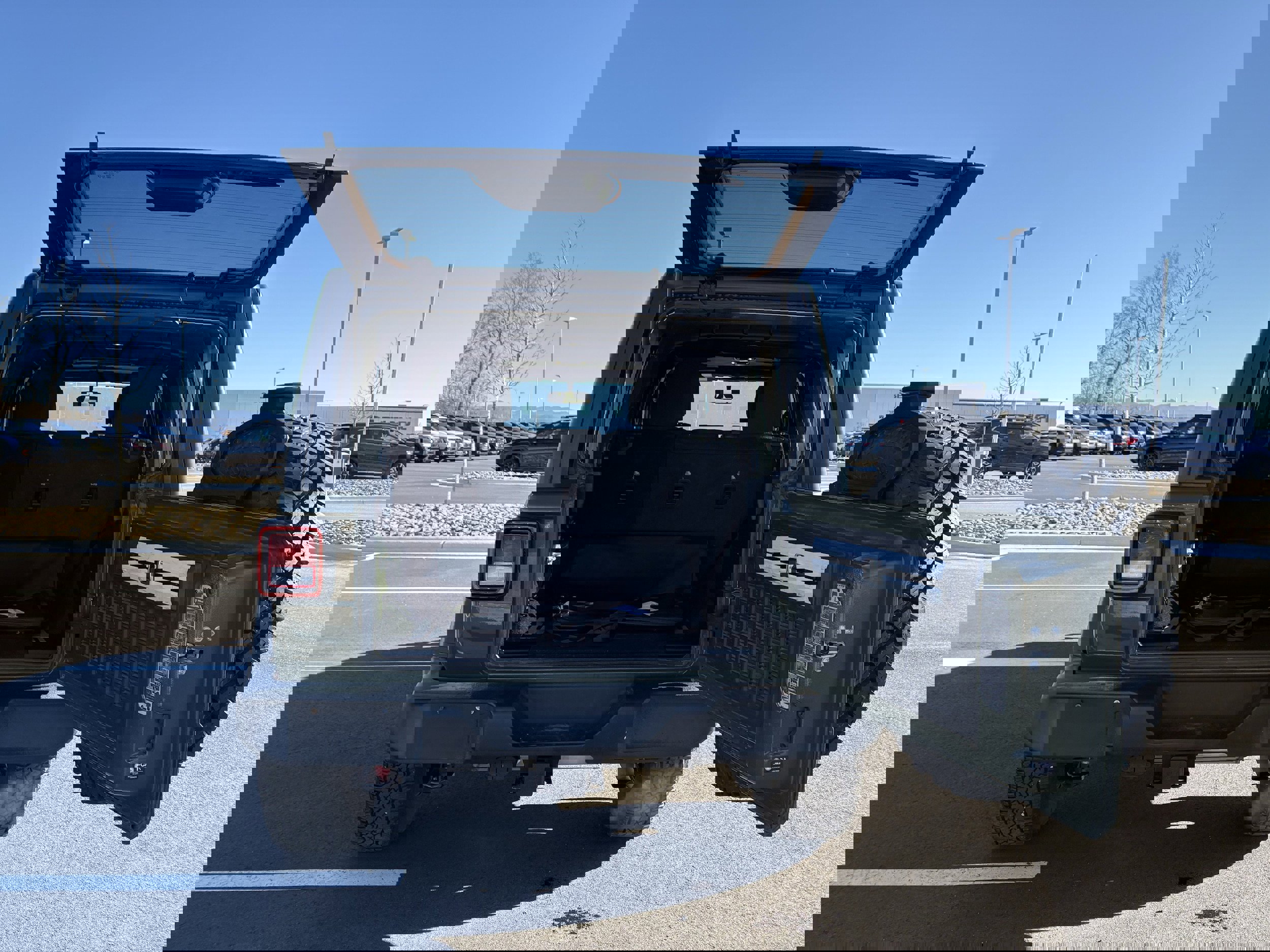 Used 2021 Jeep Wrangler Unlimited Sport image 11