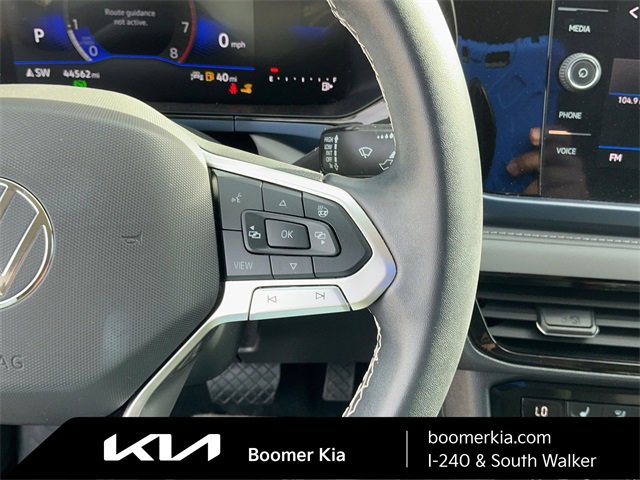 Used 2024 Volkswagen Taos SE image 20