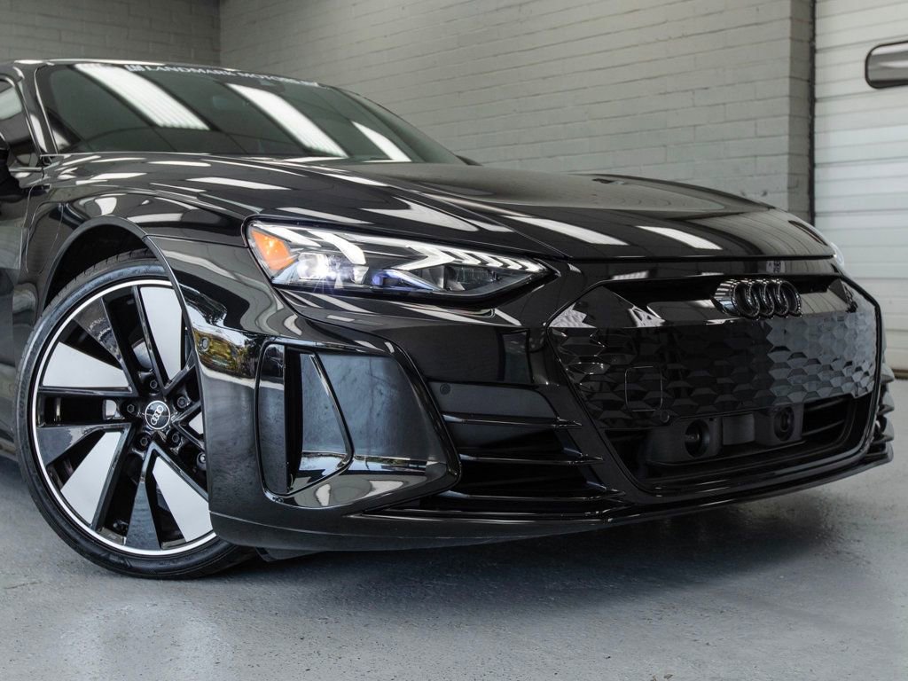 Used 2024 Audi e-tron GT Prestige AWD/4WD image 8
