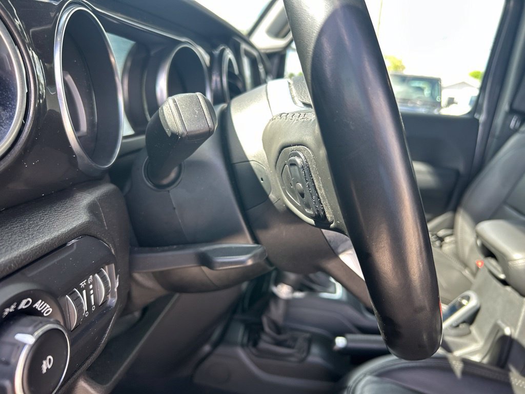 Certified 2021 Jeep Wrangler Unlimited Sahara AWD/4WD image 39
