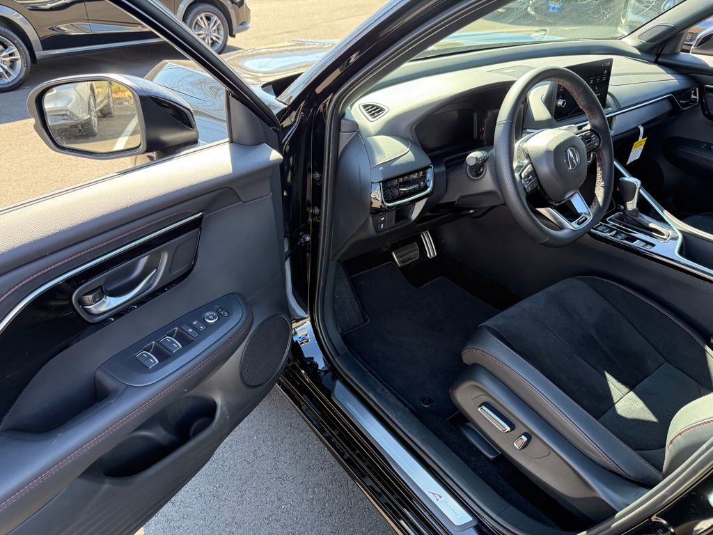 Certified 2025 Acura ADX A-Spec image 15