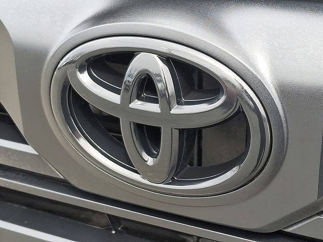 Used 2023 Toyota Tundra SR5 w/ SR5 Premium Package image 27