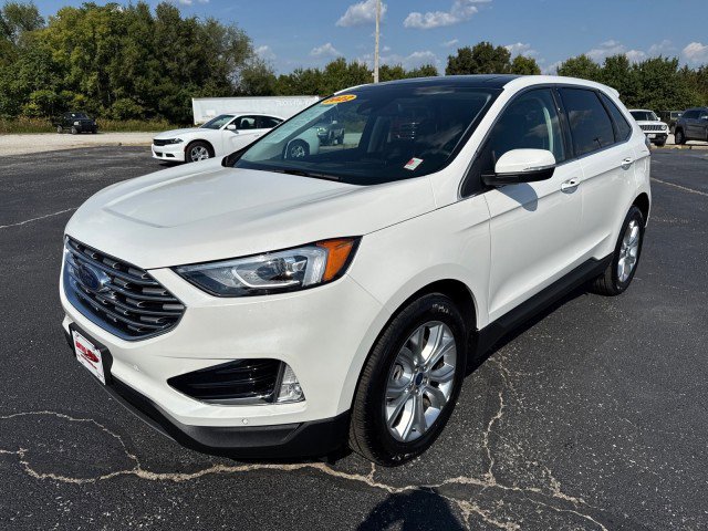 Used 2022 Ford Edge Titanium image 4