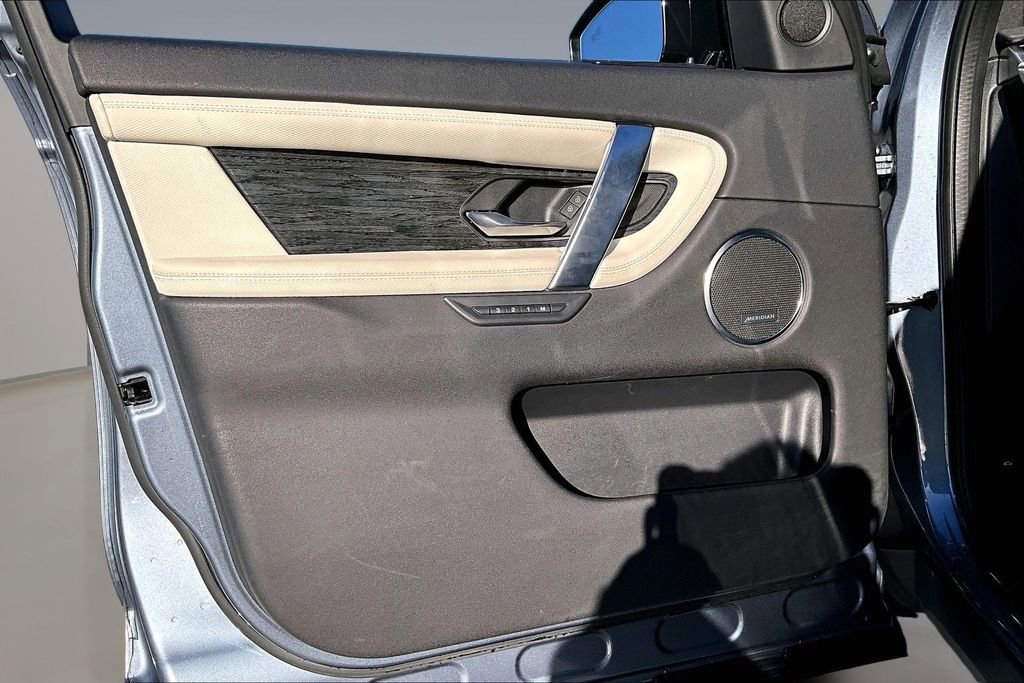 Certified 2022 Land Rover Discovery Sport S R-Dynamic image 18