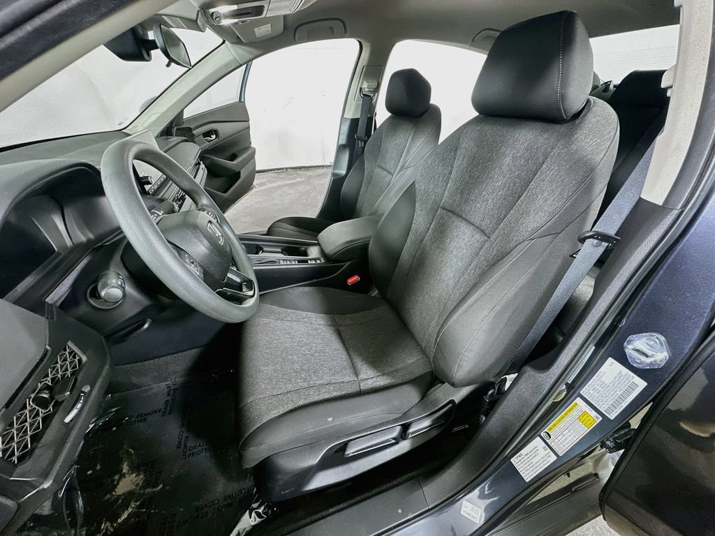 Used 2025 Honda Accord LX image 15