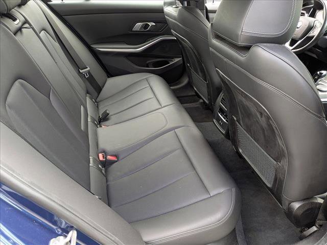 Used 2022 BMW 330i Sedan w/ Driving Assistance Package image 19