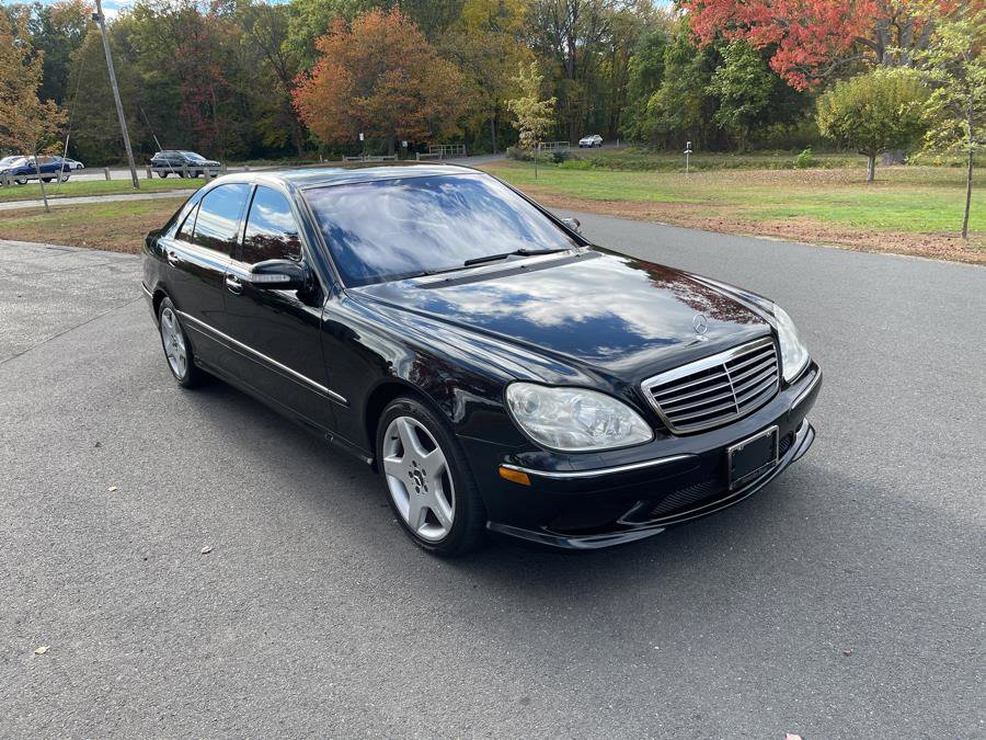 Used 2005 Mercedes-Benz S 500 4MATIC image 1