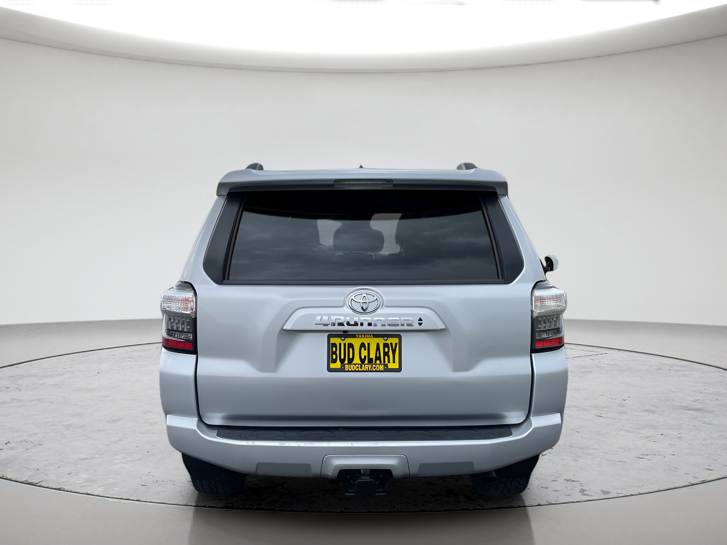 Certified 2020 Toyota 4Runner SR5 Premium AWD/4WD image 4
