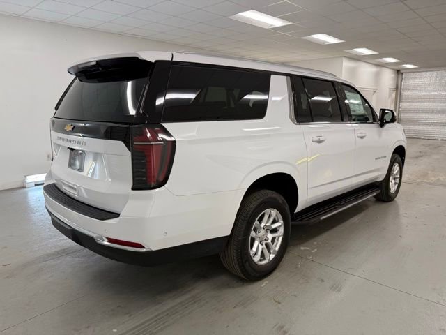 New 2026 Chevrolet Suburban LS image 6