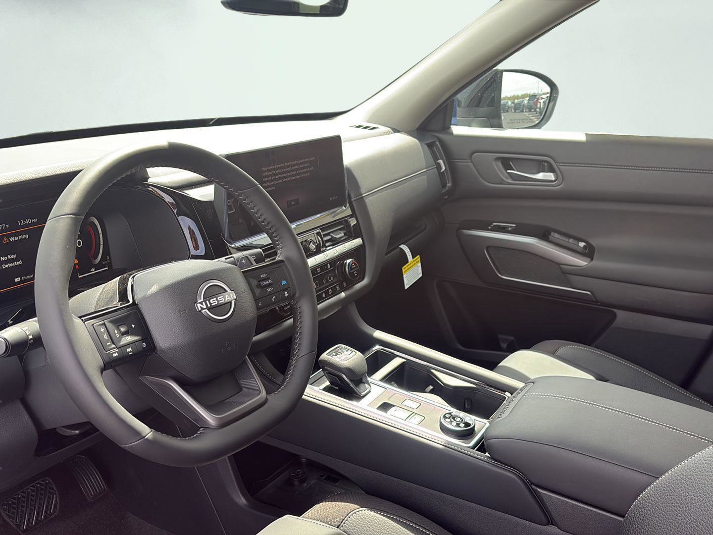 New 2026 Nissan Pathfinder SL AWD/4WD image 11