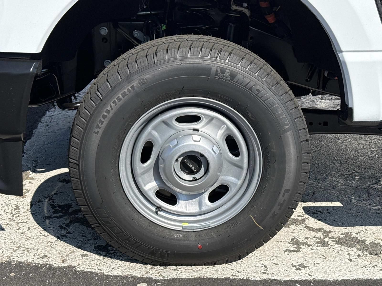New 2026 Ford F250 XL AWD/4WD image 9