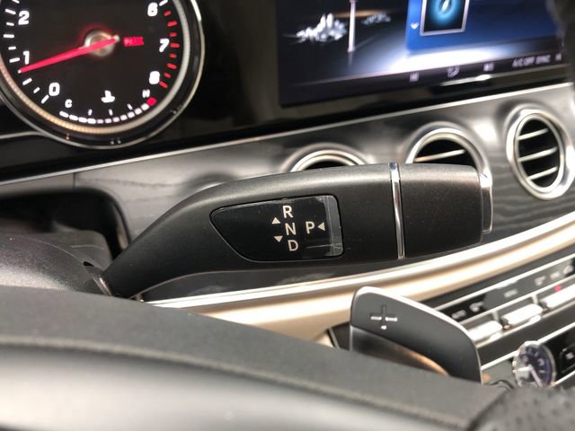 Used 2018 Mercedes-Benz E 300 4MATIC image 26