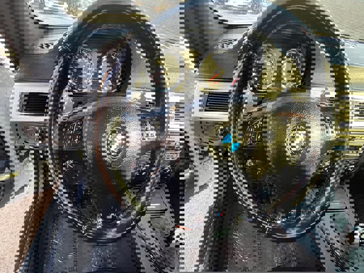 Used 2010 BMW M3 Coupe image 22