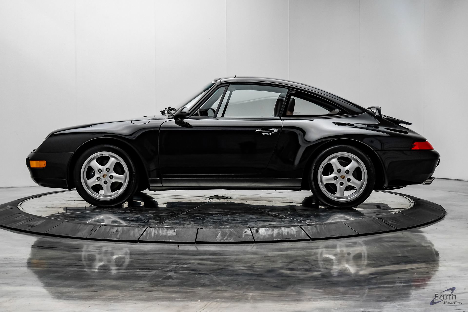 Used 1997 Porsche 911 Targa image 8