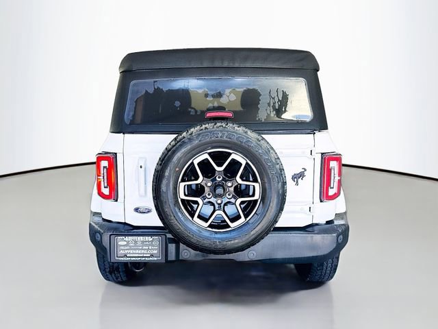 Used 2022 Ford Bronco Outer Banks image 6