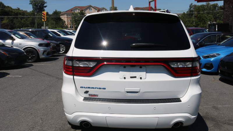 Used 2022 Dodge Durango SXT w/ Blacktop Package AWD/4WD image 4
