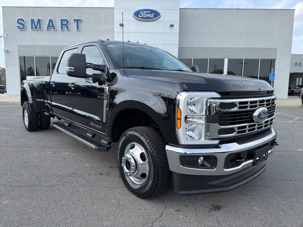 New 2026 Ford F350 XLT w/ 360-Degree Camera Package