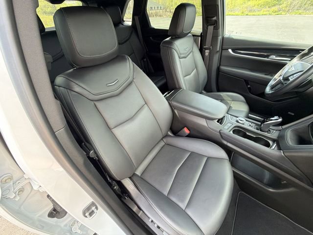 Used 2023 Cadillac XT5 Premium Luxury FWD image 29