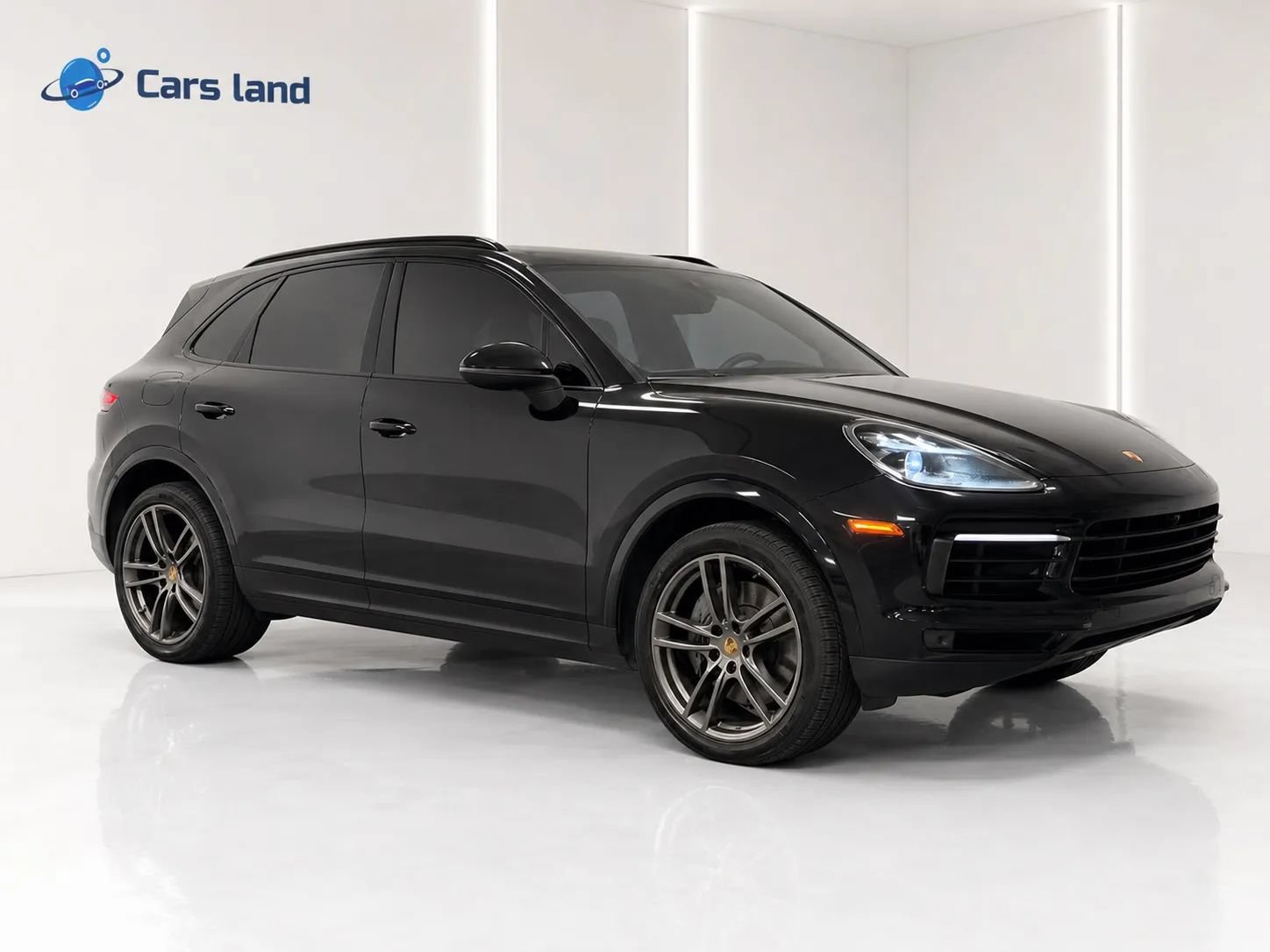 Used 2019 Porsche Cayenne S AWD/4WD image 2