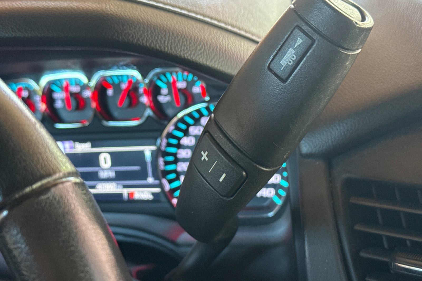 Used 2020 Chevrolet Tahoe LT AWD/4WD image 31