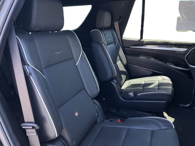 Used 2025 Cadillac Escalade Sport w/ LPO, ONYX Package AWD/4WD image 14