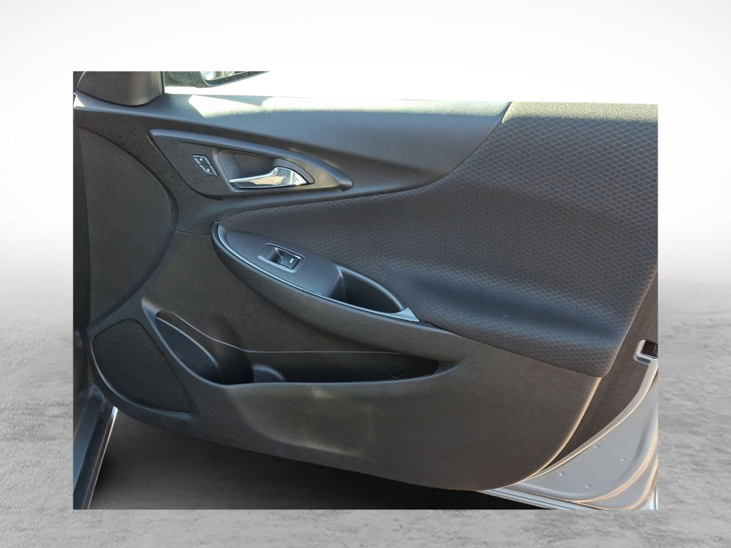 Used 2023 Chevrolet Malibu LT image 10