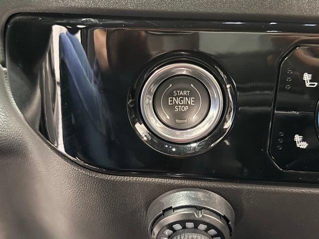 Used 2023 Chevrolet Silverado 1500 LT Trail Boss w/ Protection Package AWD/4WD image 18