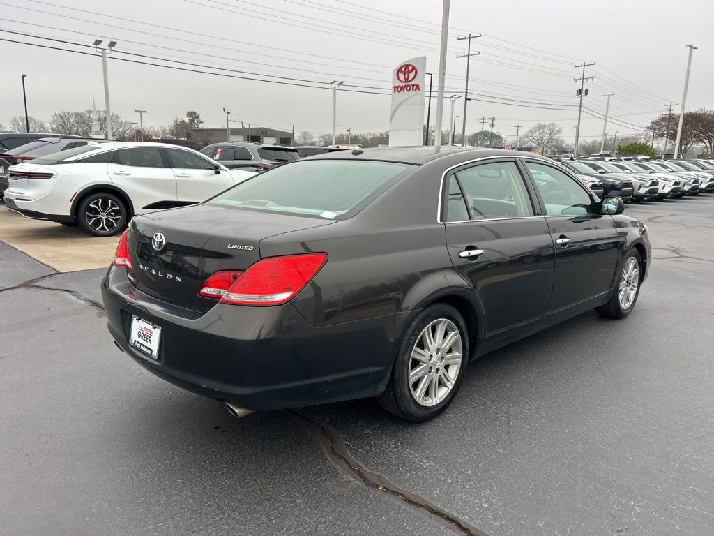 Used 2010 Toyota Avalon Limited image 17