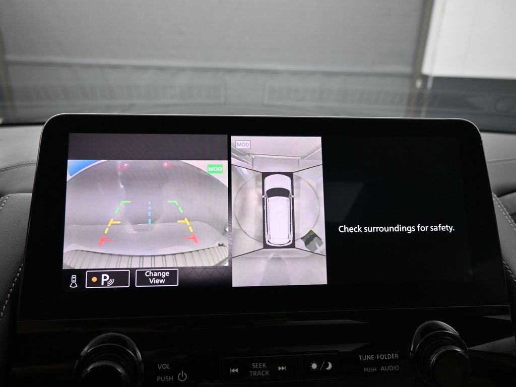 Used 2024 Nissan Armada Platinum w/ Captain's Chairs Package image 21