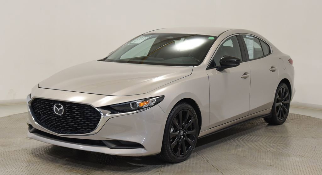 Used 2024 MAZDA MAZDA3 s FWD image 9