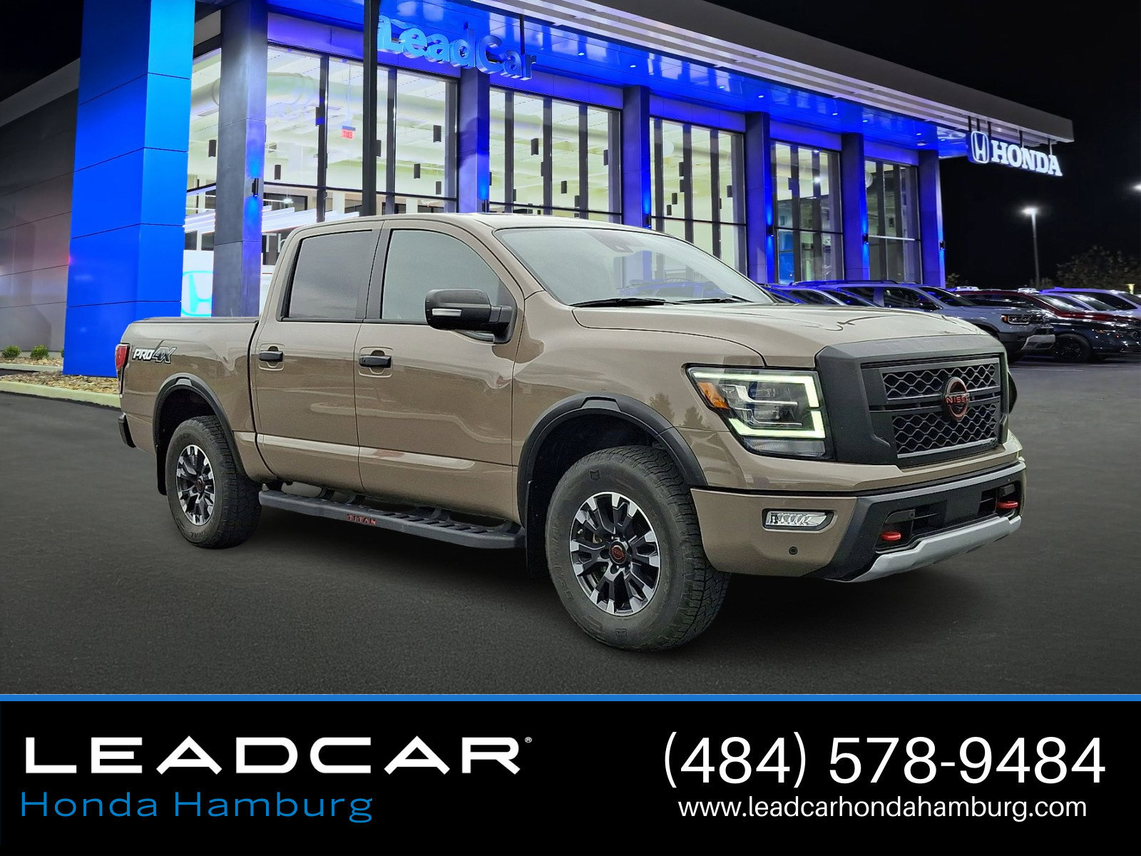 Used 2023 Nissan Titan PRO-4X w/ Pro-4x Convenience Package AWD/4WD image 1