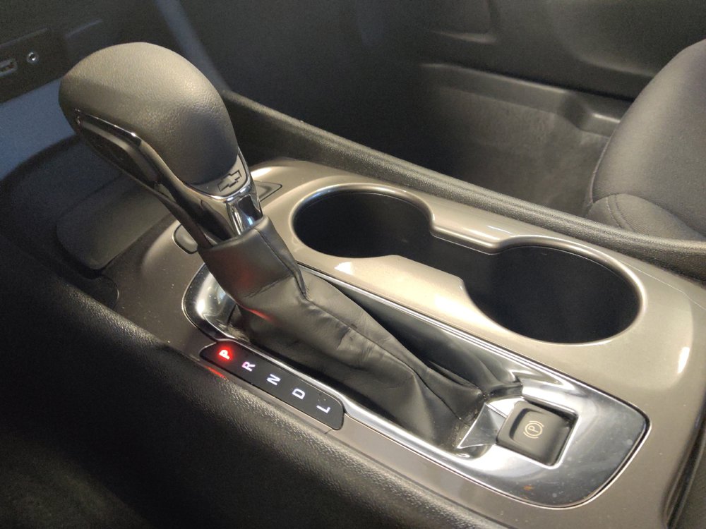 Used 2025 Chevrolet Malibu LS FWD image 26