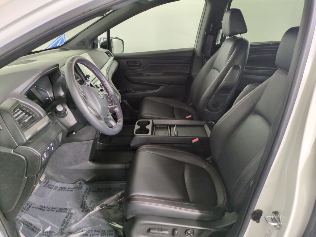 Certified 2024 Honda Odyssey Sport image 13
