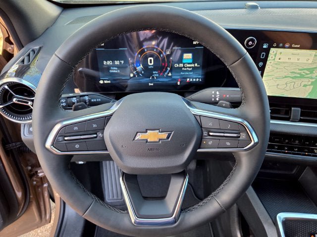 New 2027 Chevrolet Equinox LT w/ Convenience Package II FWD image 21