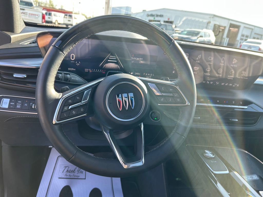 Used 2025 Buick Enclave Avenir w/ Super Cruise Package image 15