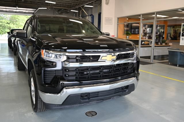New 2026 Chevrolet Silverado 1500 LT AWD/4WD image 3