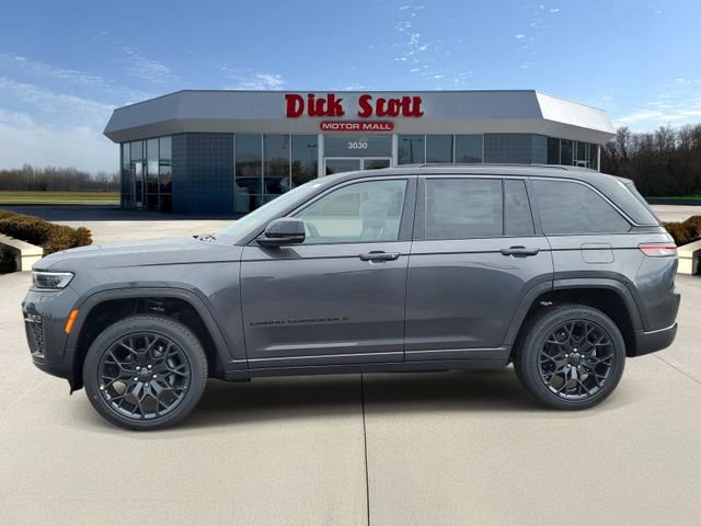 New 2026 Jeep Grand Cherokee Summit w/ Obsidian Package image 4