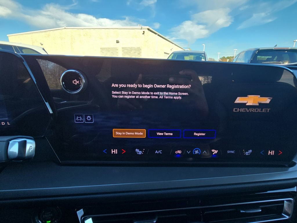 New 2026 Chevrolet Traverse LT w/ Driver Confidence Package image 23