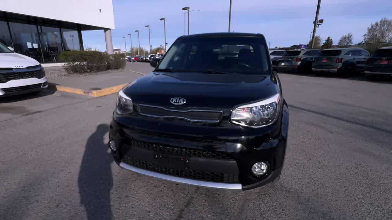 Used 2018 Kia Soul + FWD image 3